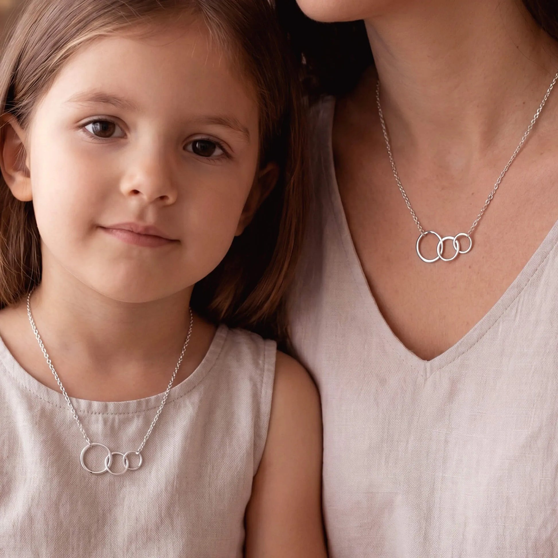 Family Bond Circle Necklace
