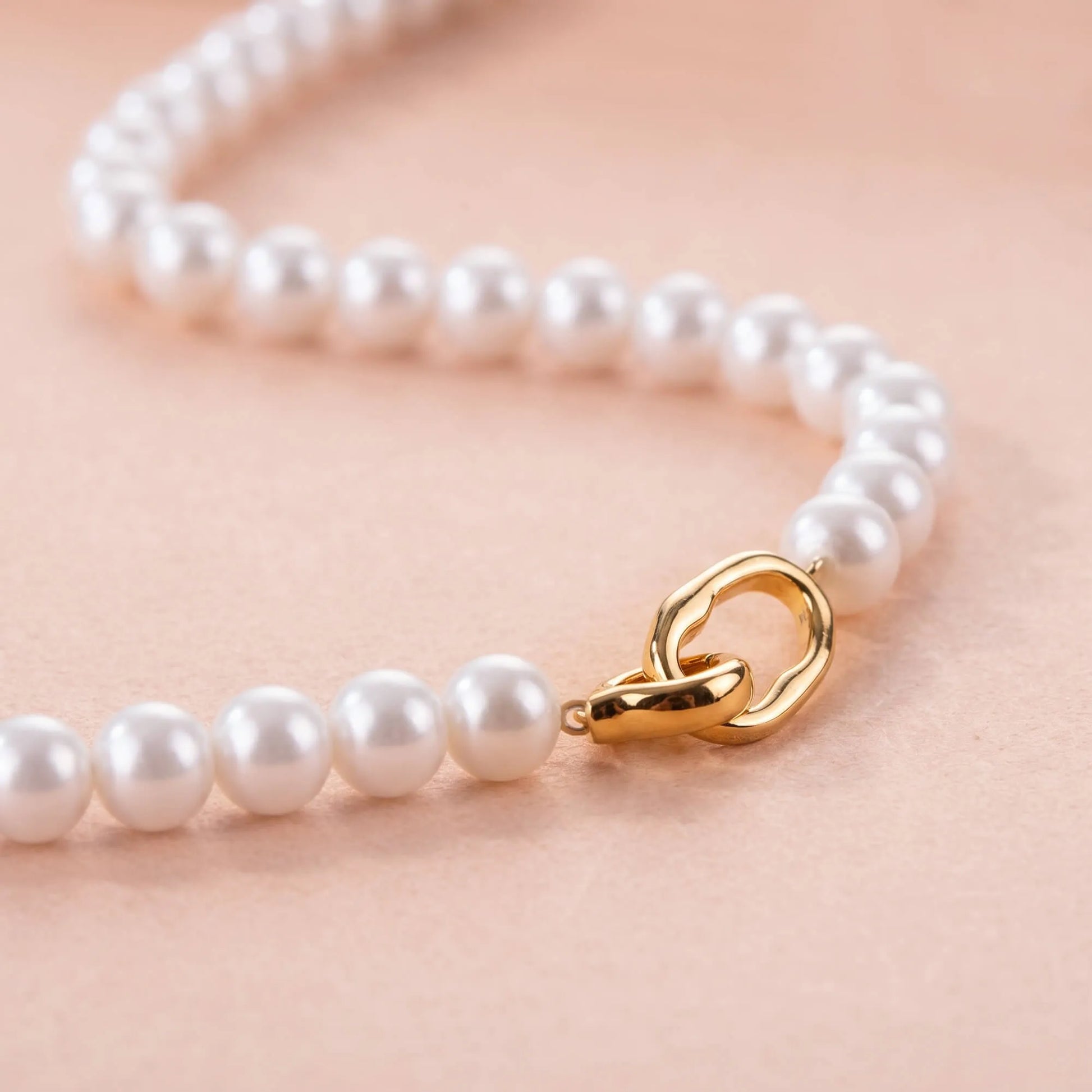 Adjustable Classic Pearl Necklace