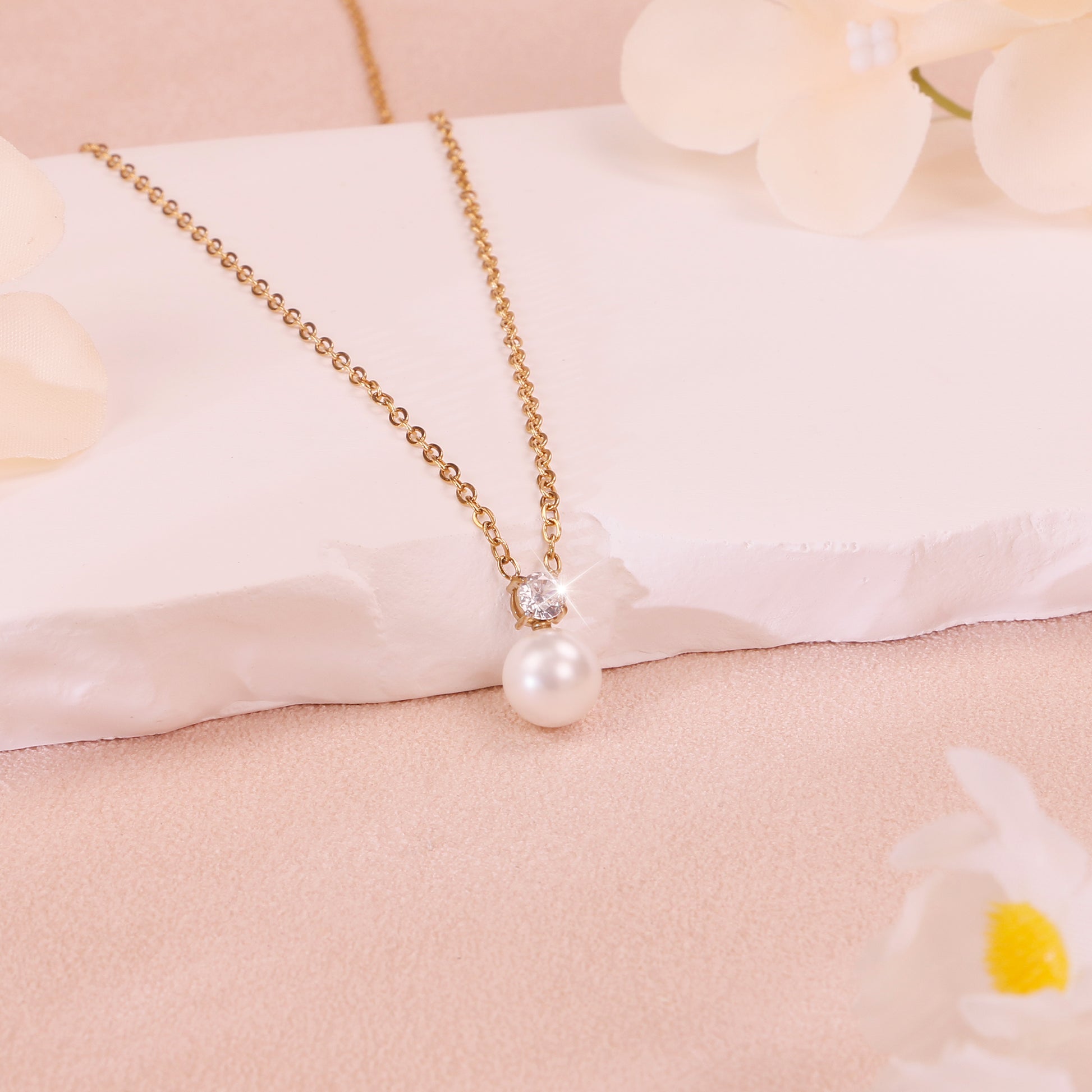 Single Pearl Necklace for Bonus Mom