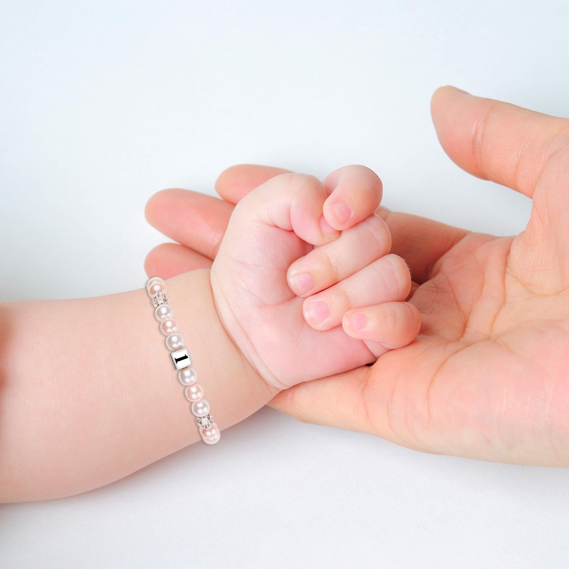 Regalo de cumpleaños para niña de 1 año de Sereney, pulsera de cumpleaños ajustable con perla blanca y rosa como regalo de cumpleaños para niña de un año, ideas de regalos para el primer cumpleaños de niña para hija, sobrina, nieta y niñas