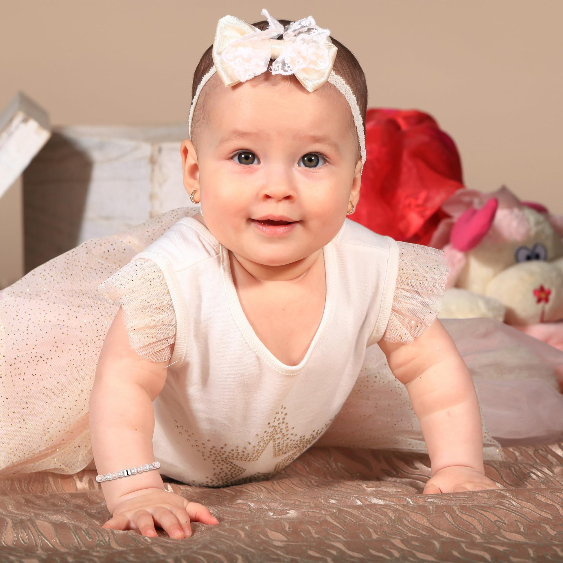 Regalo de cumpleaños para niña de 1 año de Sereney, pulsera de cumpleaños ajustable con perla blanca y rosa como regalo de cumpleaños para niña de un año, ideas de regalos para el primer cumpleaños de niña para hija, sobrina, nieta y niñas